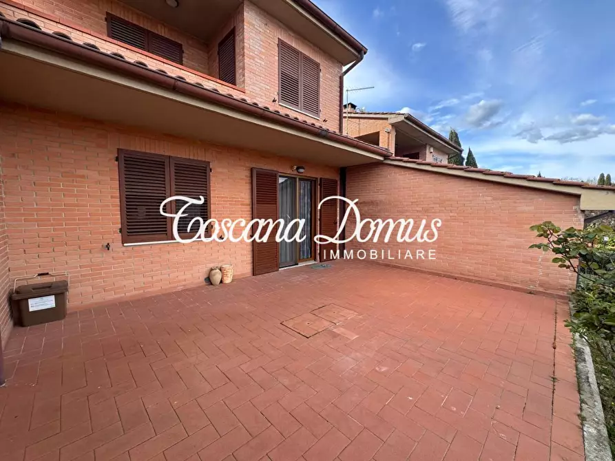 Immagine 3 di Casa semindipendente in vendita  a Castelnuovo Berardenga