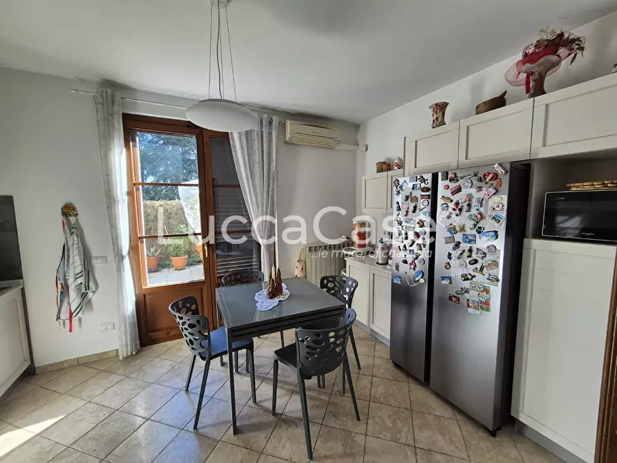 Immagine 7 di Villetta a schiera in vendita  a Capannori