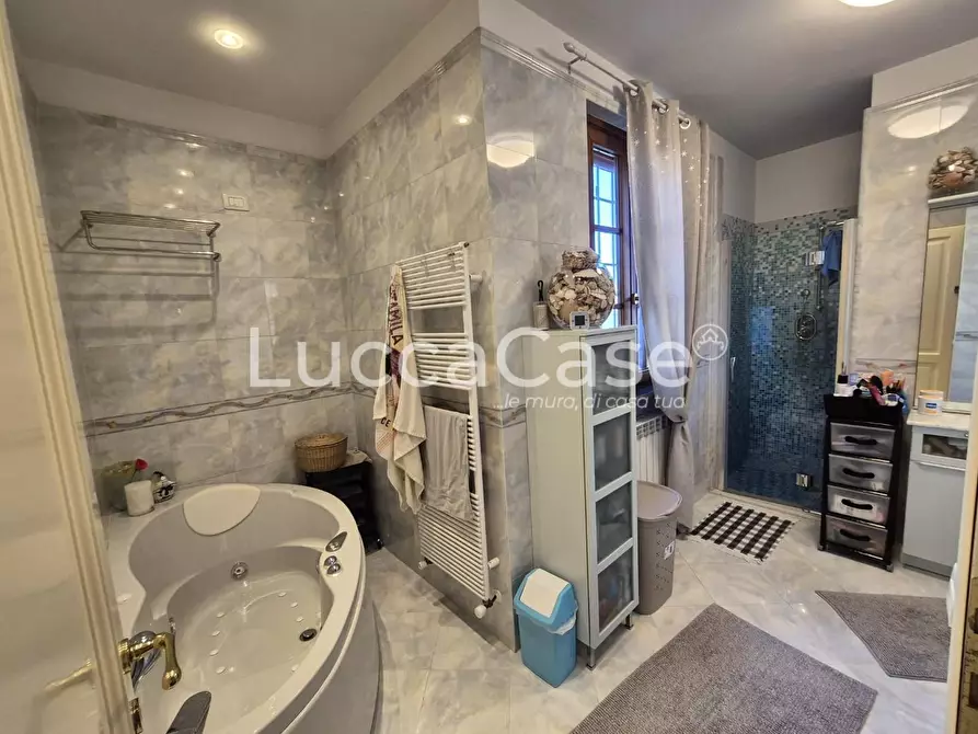 Immagine 17 di Villetta a schiera in vendita  a Capannori