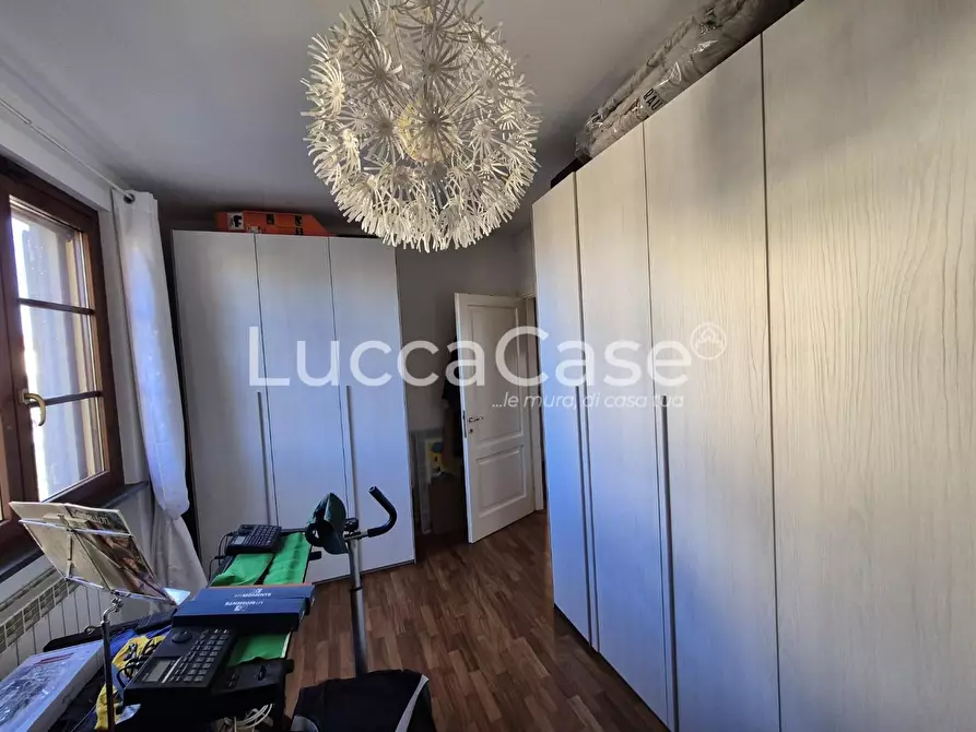 Immagine 22 di Villetta a schiera in vendita  a Capannori