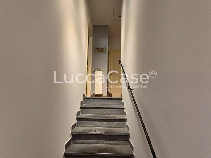 Immagine 11 di Villetta a schiera in vendita  a Capannori