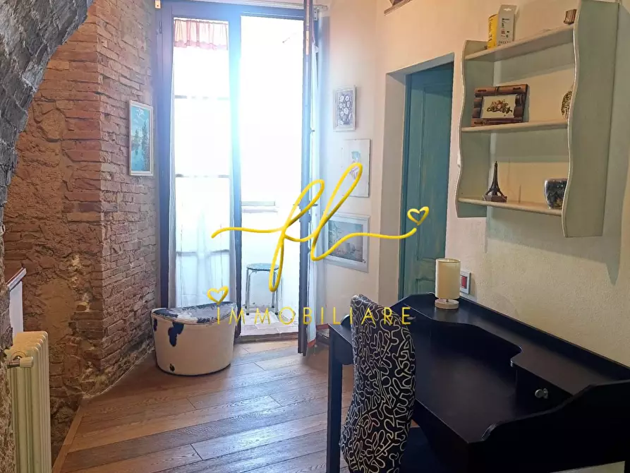 Immagine 13 di Appartamento in vendita  a Pomarance