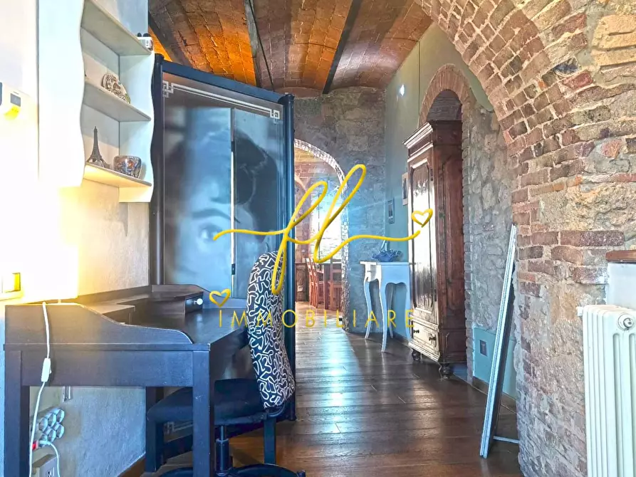 Immagine 15 di Appartamento in vendita  a Pomarance