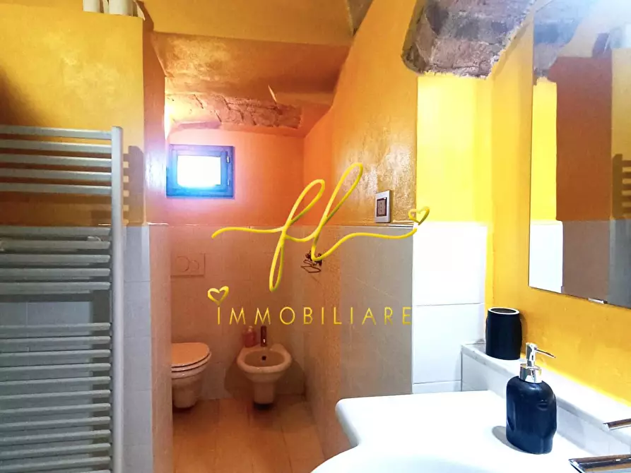 Immagine 12 di Appartamento in vendita  a Pomarance