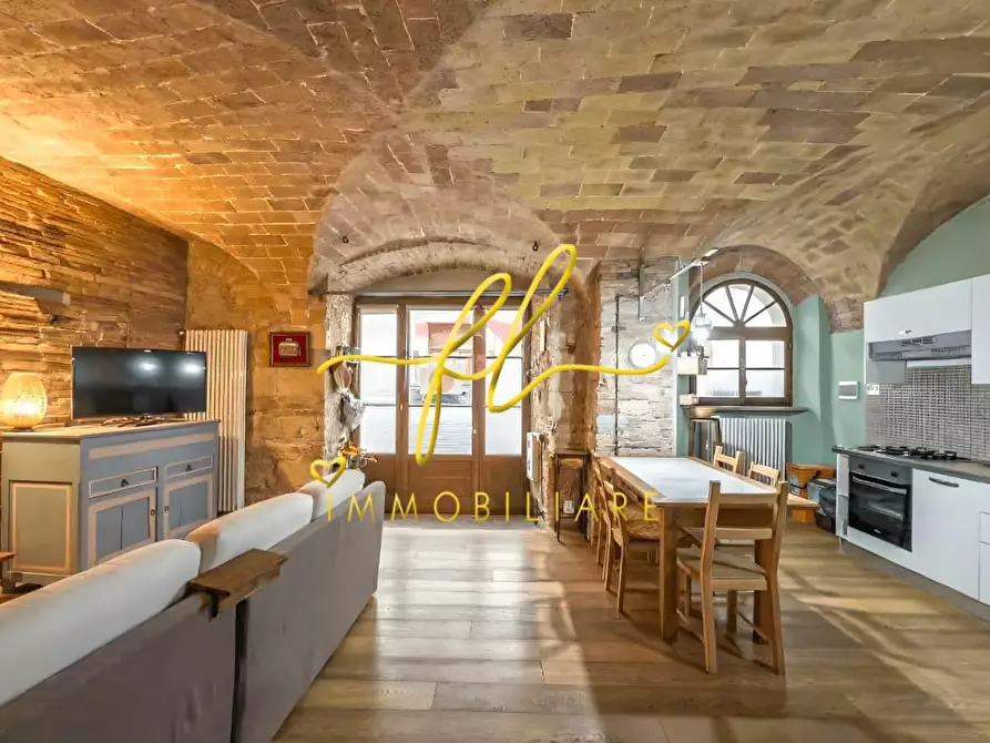 Immagine 1 di Appartamento in vendita  a Pomarance