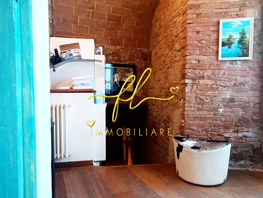 Immagine 16 di Appartamento in vendita  a Pomarance