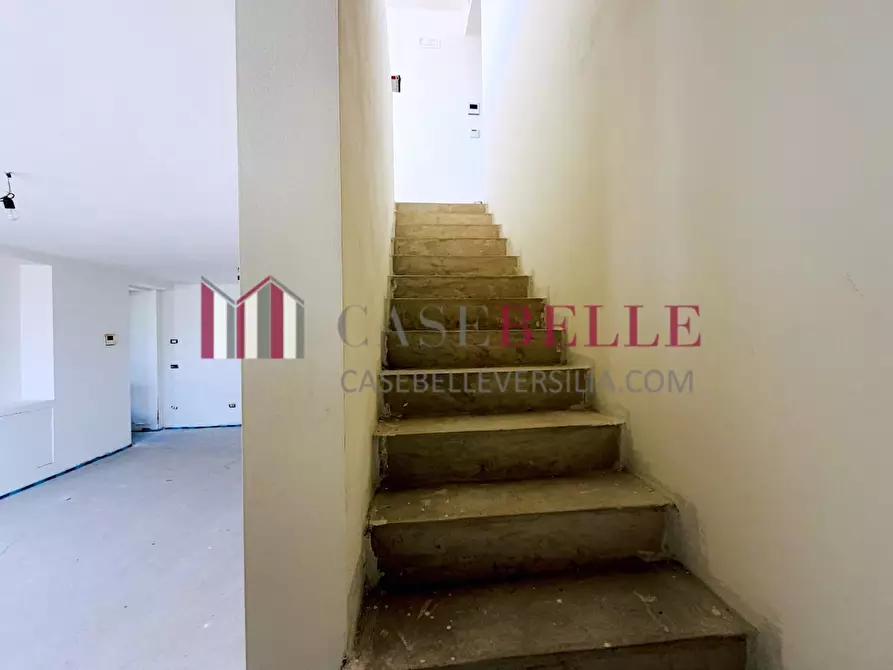 Immagine 24 di Casa bifamiliare in vendita  a Camaiore