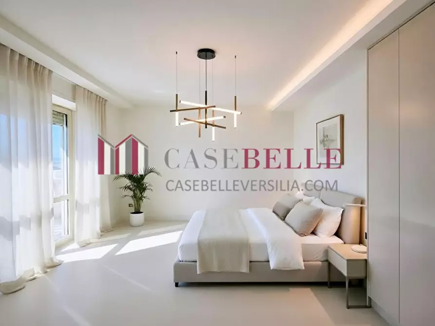 Immagine 12 di Appartamento in vendita  a Camaiore