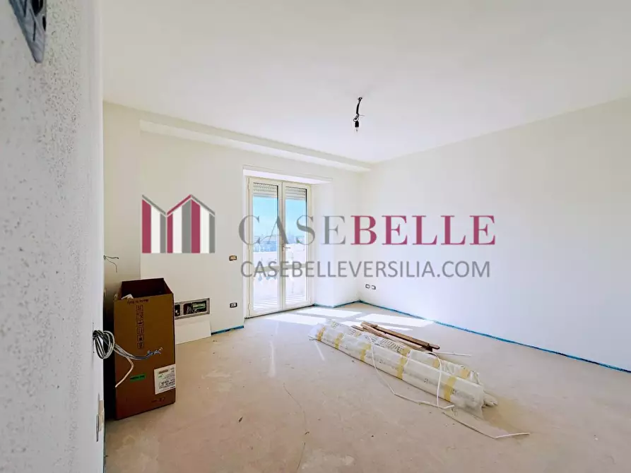Immagine 10 di Appartamento in vendita  a Camaiore