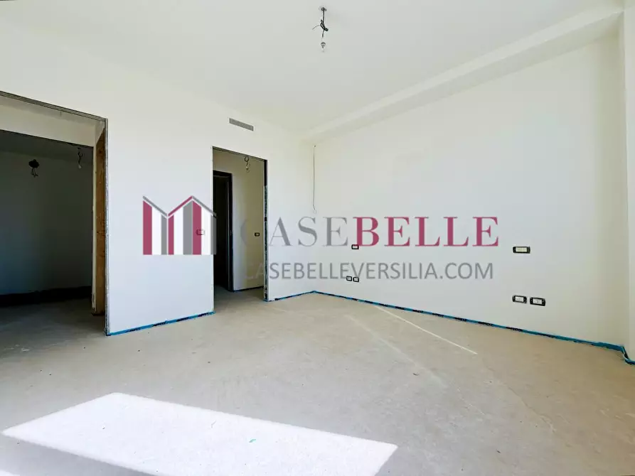 Immagine 14 di Appartamento in vendita  a Camaiore