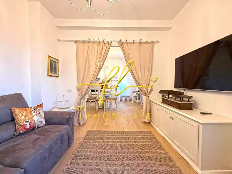 Immagine 7 di Appartamento in vendita  a Casale Marittimo