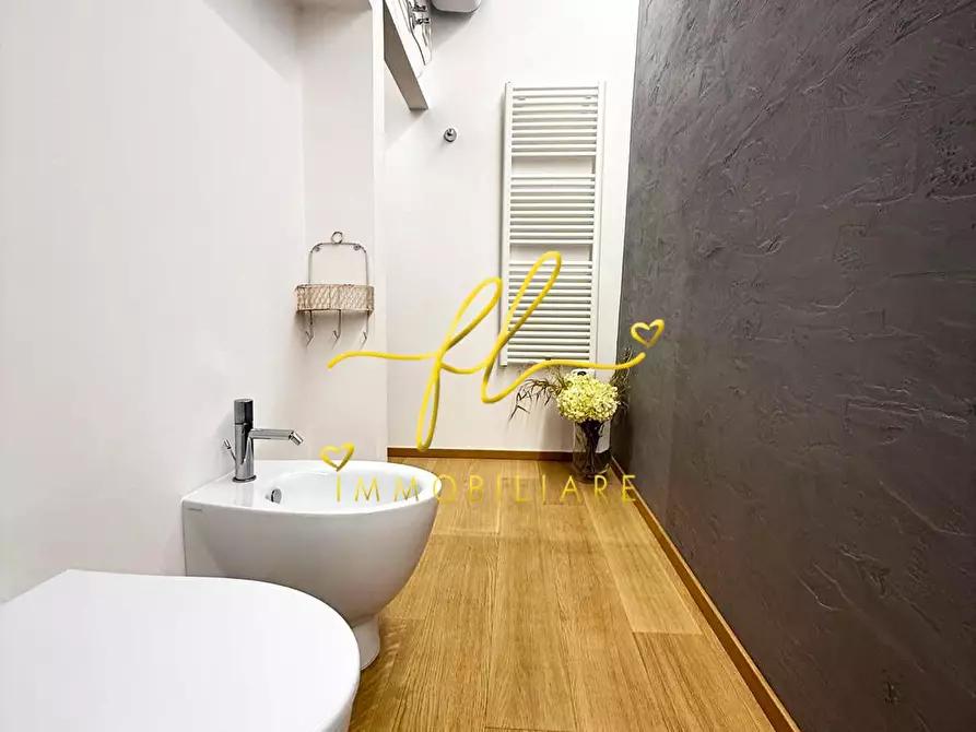 Immagine 31 di Appartamento in vendita  a Casale Marittimo