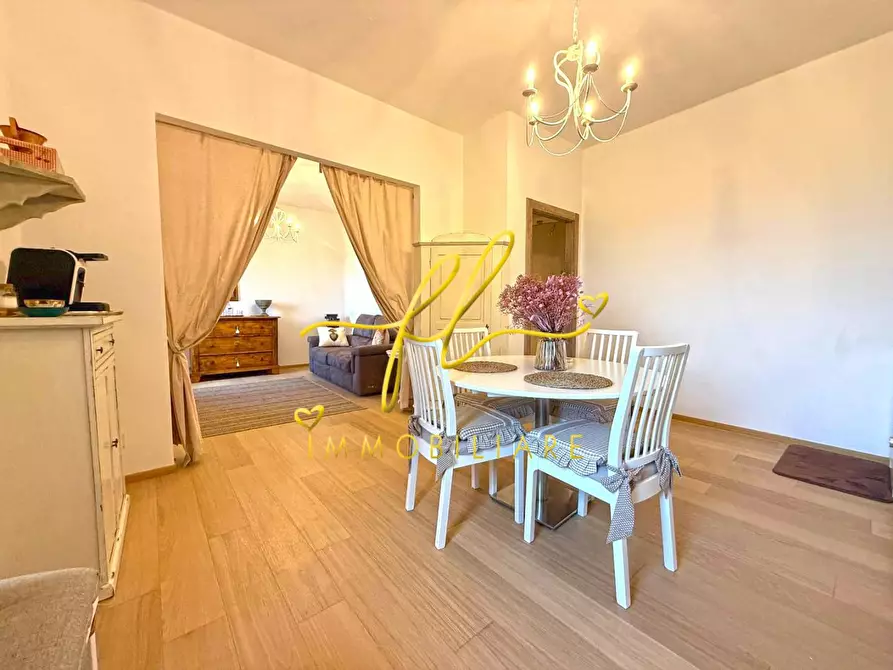Immagine 10 di Appartamento in vendita  a Casale Marittimo