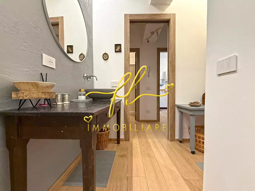 Immagine 19 di Appartamento in vendita  a Casale Marittimo