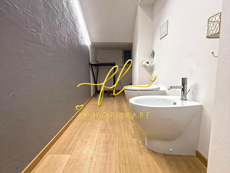 Immagine 32 di Appartamento in vendita  a Casale Marittimo