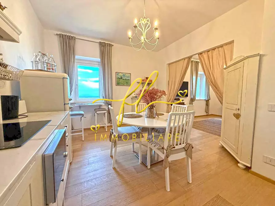 Immagine 9 di Appartamento in vendita  a Casale Marittimo