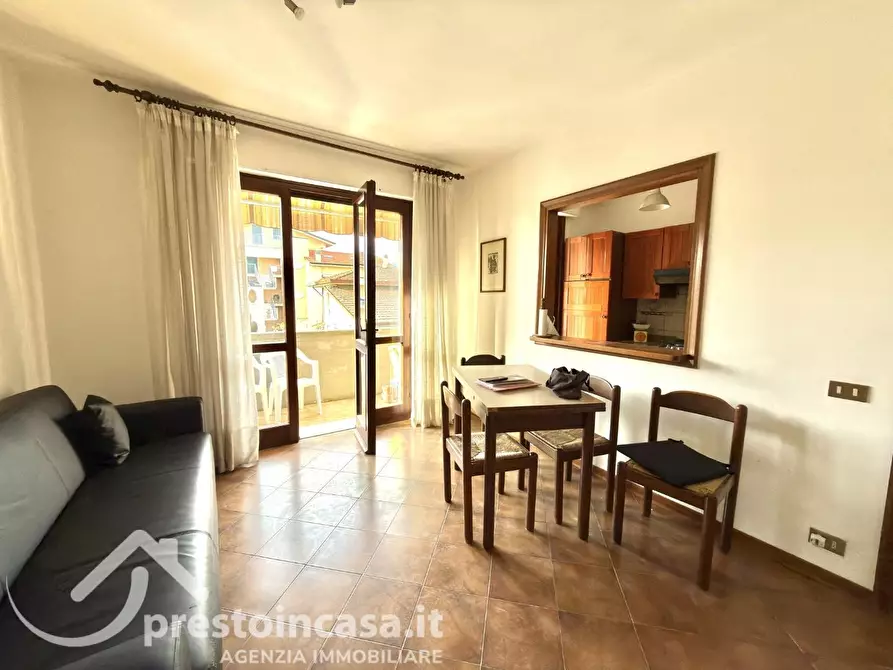 Immagine 2 di Appartamento in vendita  a Massarosa