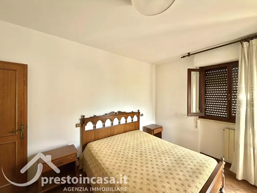 Immagine 17 di Appartamento in vendita  a Massarosa