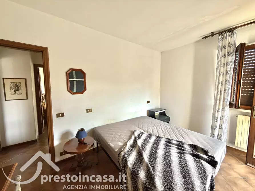 Immagine 12 di Appartamento in vendita  a Massarosa