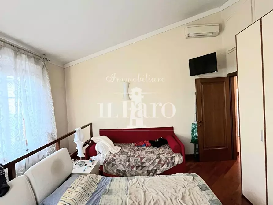 Immagine 12 di Terratetto in vendita  a Signa