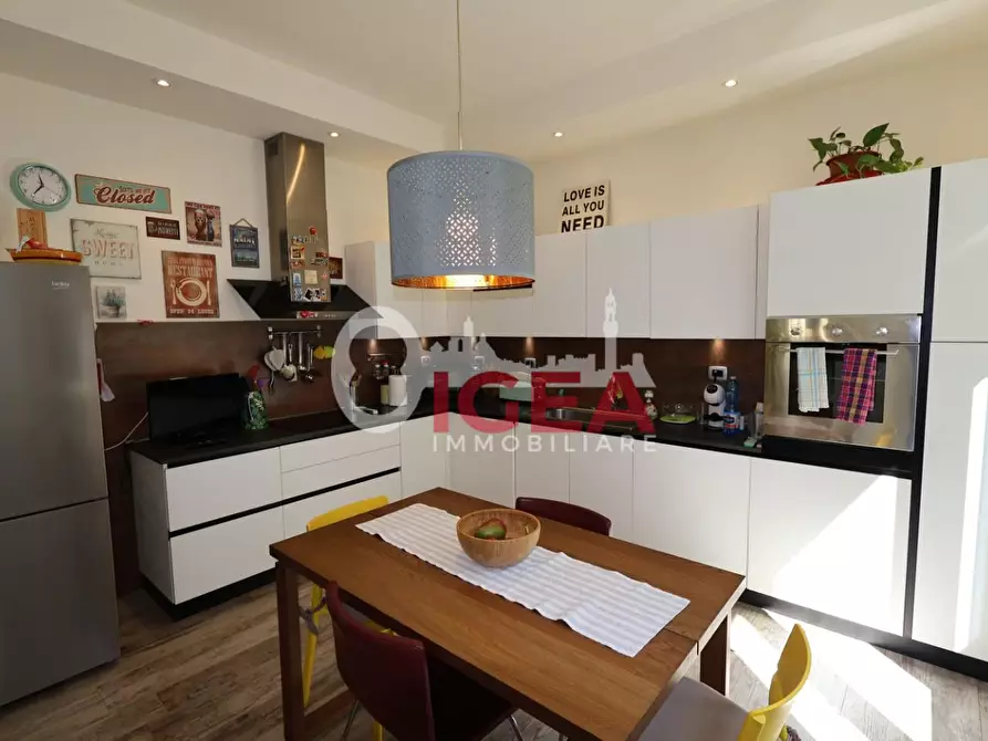 Immagine 9 di Appartamento in vendita  a Monteriggioni