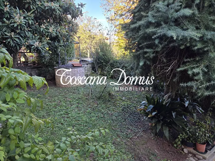 Immagine 2 di Casa bifamiliare in vendita  a Monteriggioni