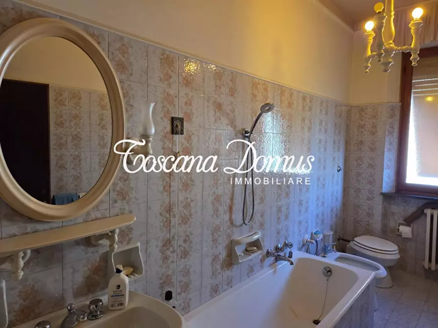 Immagine 46 di Casa bifamiliare in vendita  a Monteriggioni