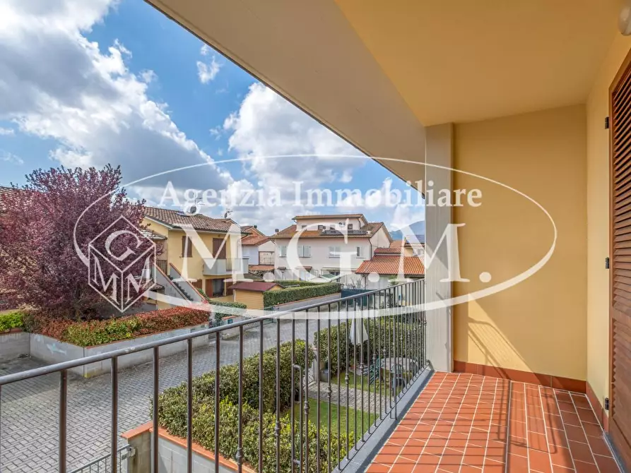 Immagine 16 di Appartamento in vendita  a Bientina