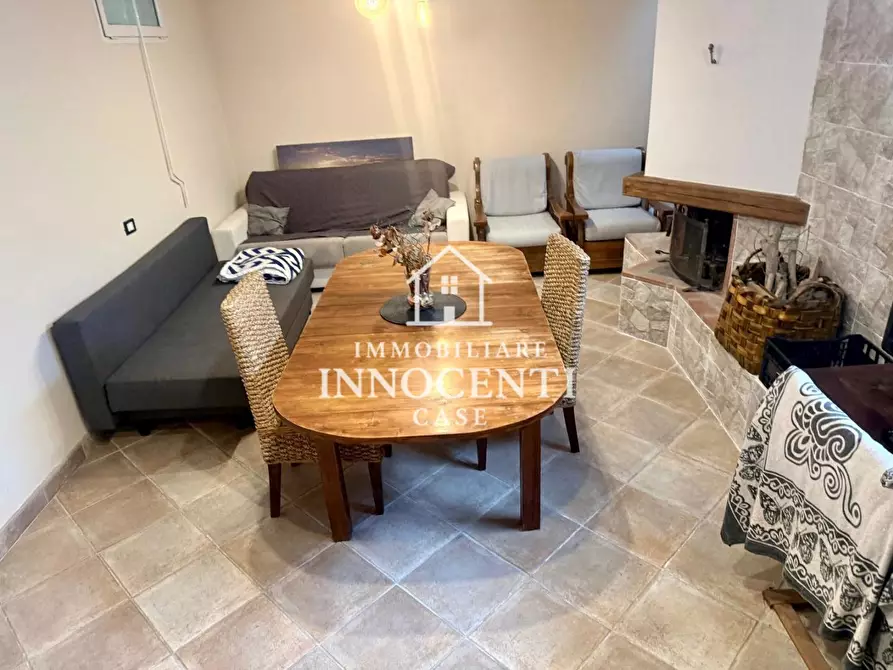 Immagine 22 di Villetta a schiera in vendita  a Massa