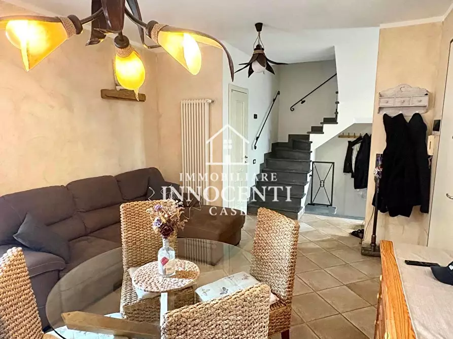 Immagine 5 di Villetta a schiera in vendita  a Massa