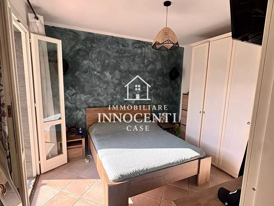 Immagine 11 di Villetta a schiera in vendita  a Massa