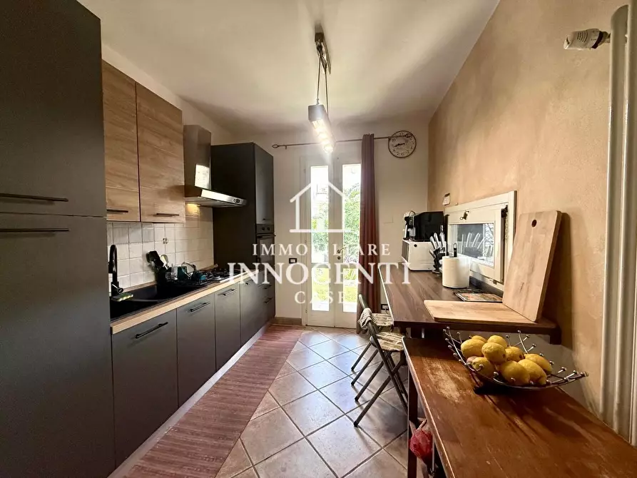 Immagine 6 di Villetta a schiera in vendita  a Massa