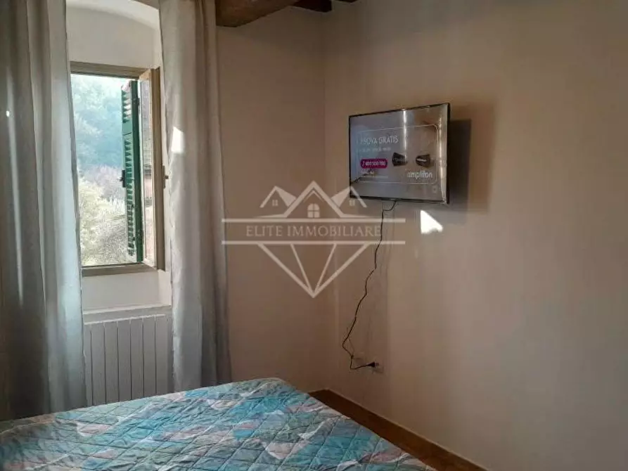 Immagine 6 di Appartamento in affitto  a Carrara