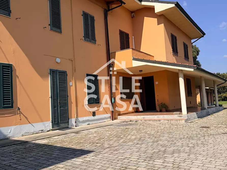 Immagine 35 di Villa in vendita  a Altopascio