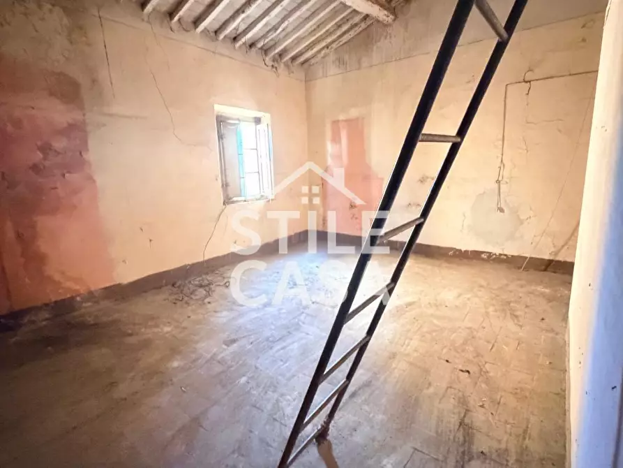 Immagine 52 di Villa in vendita  a Altopascio