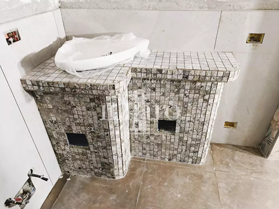 Immagine 6 di Appartamento in vendita  a Signa