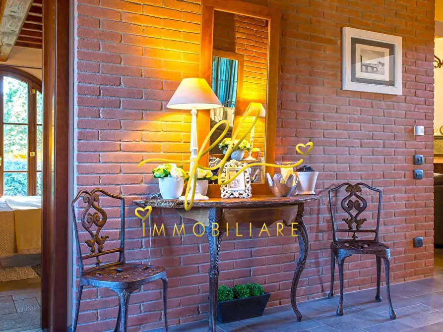 Immagine 45 di Villa in vendita  a Peccioli