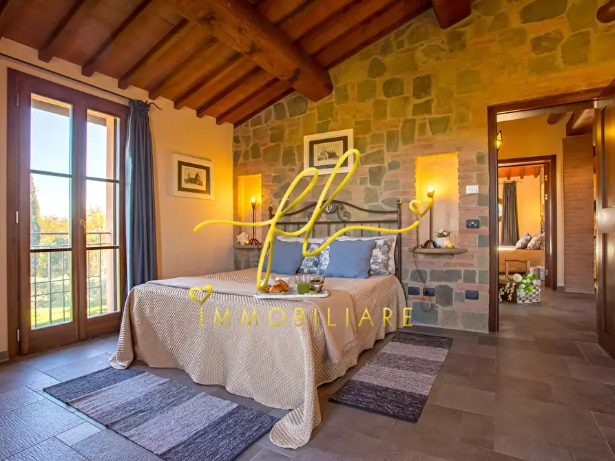 Immagine 39 di Villa in vendita  a Peccioli