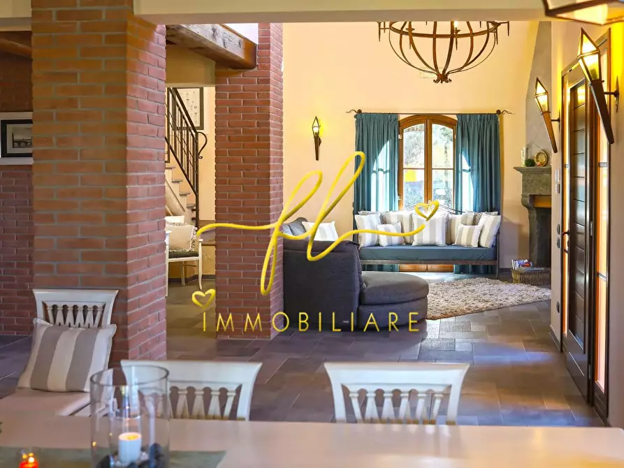 Immagine 16 di Villa in vendita  a Peccioli