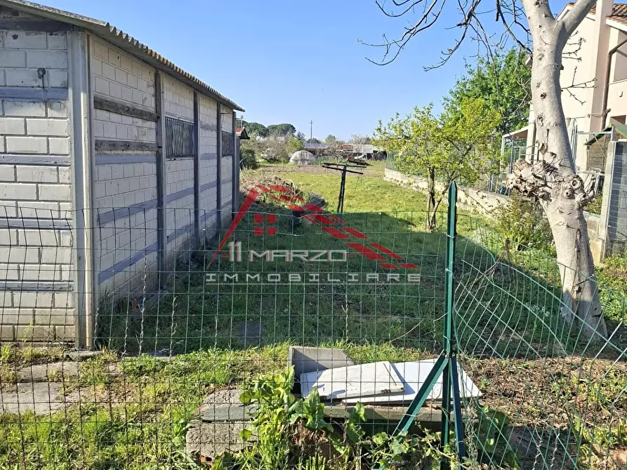 Immagine 6 di Magazzino in vendita  a Cascina