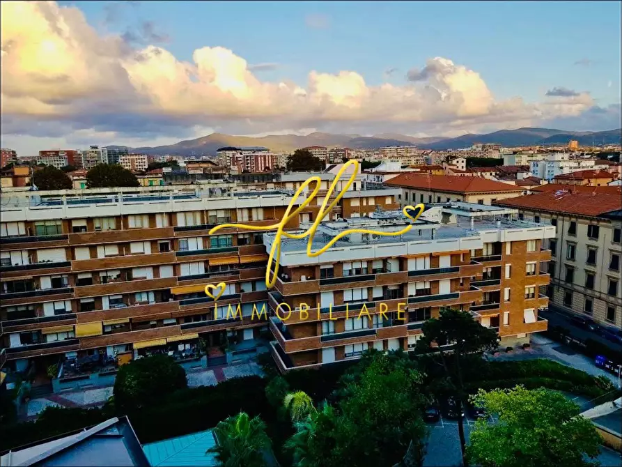 Immagine 2 di Appartamento in vendita  a Livorno