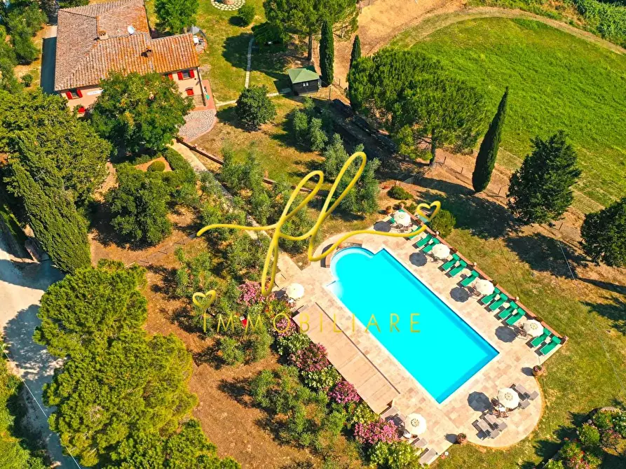 Immagine 6 di Agriturismo in vendita  a Peccioli