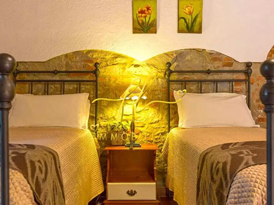 Immagine 55 di Agriturismo in vendita  a Peccioli