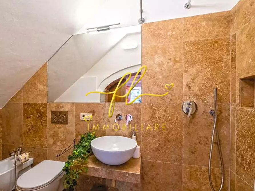 Immagine 58 di Agriturismo in vendita  a Peccioli