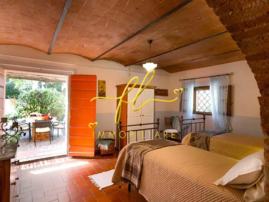 Immagine 53 di Agriturismo in vendita  a Peccioli