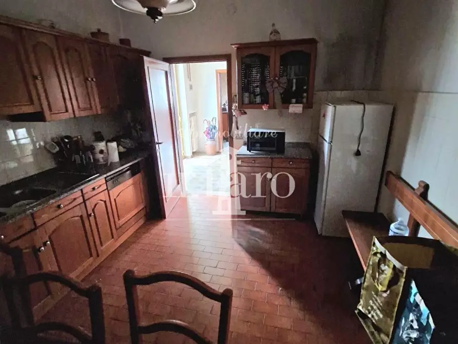 Immagine 7 di Appartamento in vendita  a Campi Bisenzio