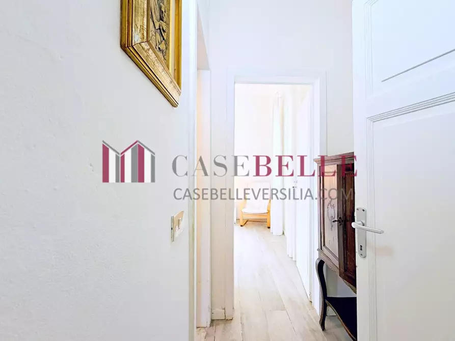Immagine 11 di Casa indipendente in affitto  a Forte Dei Marmi