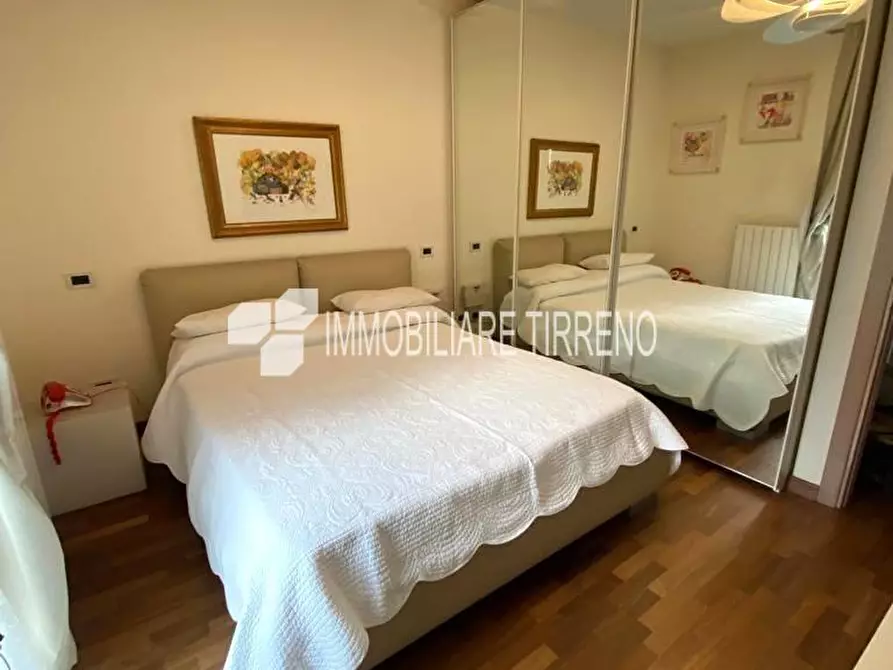 Immagine 20 di Appartamento in vendita  a Massa