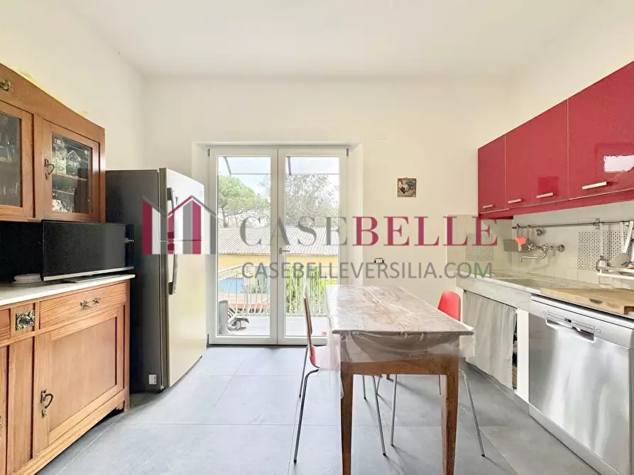 Immagine 15 di Casa bifamiliare in affitto  a Forte Dei Marmi