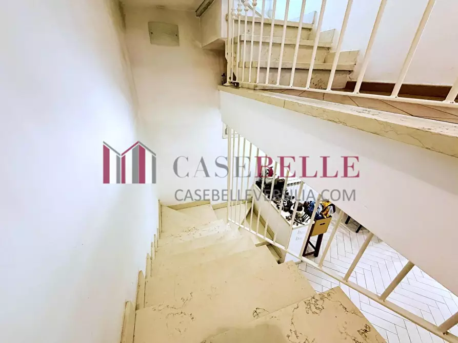 Immagine 21 di Casa indipendente in vendita  a Camaiore